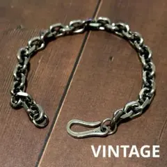 Item thumbnail for item 1b8d92ea-1280-4132-8e43-c692bf92b7a2