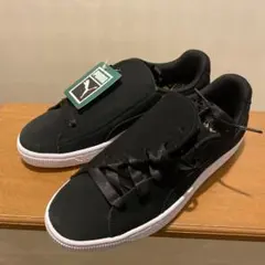 【新品】PUMA スエード クラッシュ　黒金23.5