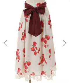 axes femme りんご飴柄　スカート
