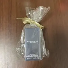 新品未開封Burberry Weekend 30mlEau deToilette