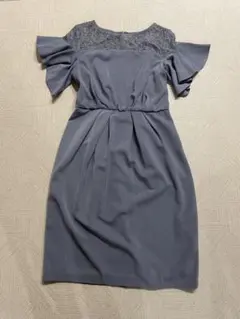 ブルーグレー レース切り替え フリル袖ドレス　9号