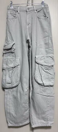 Item thumbnail for item e68bd34b-bc3e-4c84-90ae-657ac5eba8ff