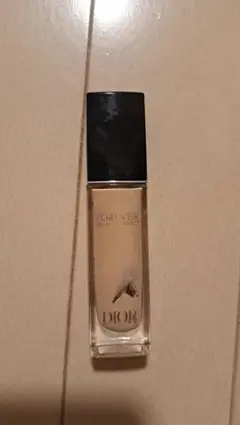 ディオールスキンフォーエヴァースキンコレクトコンシーラー　0.5N ほぼ空