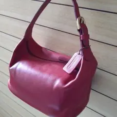 Item thumbnail for item 40287083-48ea-4857-ad13-122b7783f76e