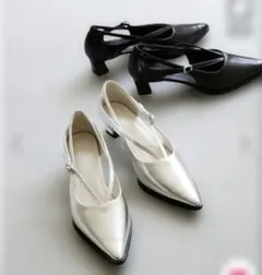 シルバー ポインテッドトゥ パンプス