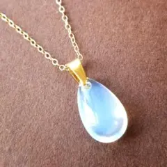 ステンレスチャーム◆ホワイトオパール