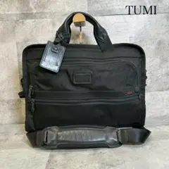 TUMI ブリーフケース　カーボンファイバー TUMI（トゥミ） ブリーフケース バッグ CFX カーボンファイバー 本革