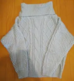 美品 INGNI ライトグレー ケーブル編みタートルネックセーター M