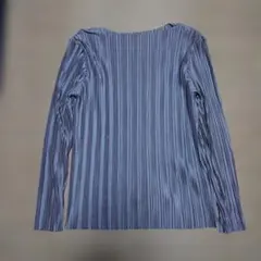 Loutat ストライププリーツシャツのサムネイル
