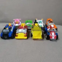 パウパトロール　 ダイキャストビークル　8台　ミニカー　おまけ付きのサムネイル