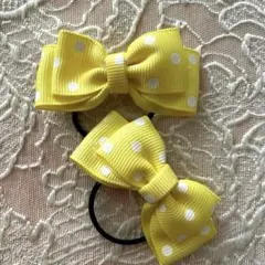 水玉模様の黄色いリボンヘアゴム