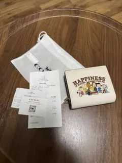 COACH HAPPINESS and FRIENDS 二つ折り財布