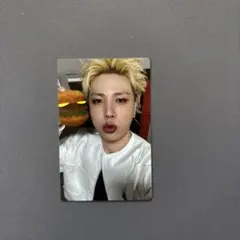 treasure ジョンファン　トレカ