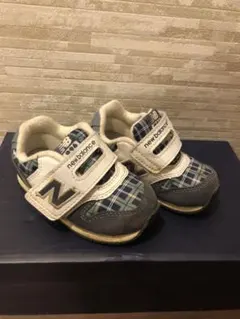 ニューバランス キッズ スニーカー