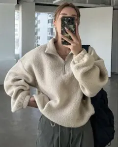 ハーフジップパーカー