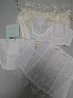 【値下げしました！】セモア　ブライダルインナー　C75　Mサイズ　3点セット