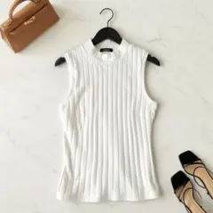 ✔️新品タグ付き〔リエンダ〕ハイネック ワイドリブトップス ノースリーブ 春夏秋のサムネイル