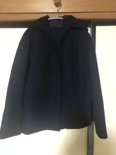 GU フード付きネイビーアウター