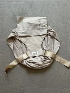 Konny 抱っこひも ベージュ メッシュ