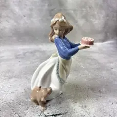 リヤドロ フィギュリン【美品・廃盤】 きれいにしましょうね 5445