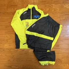 A77 asics ウィンドブレーカーセットアップ　上L 下M