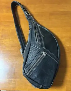 ALEXANDER WANG】ミニ ファニー ボディバッグ - メルカリ
