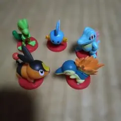 立体ポケモン図鑑 コダック ゴルダック ヘイガニ シザリガー ポケモン