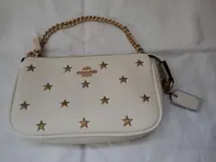 2/16まで期間限定大特価！新品COACH ホワイトハンドバッグ星柄プラ袋布袋付