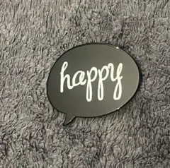happy スピーチバブル ブローチ