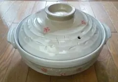 【新品未使用】花柄土鍋 10号 5〜6人用のサムネイル