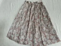 ROPE' ロペ ボタニカルフラワーマキシスカート ピンクベージュ 36のサムネイル