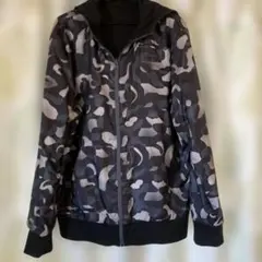 Puma 迷彩柄 ジップアップパーカー