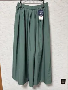 a.v.v 新品　ロングフレアスカート グリーンのサムネイル