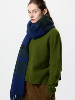 【新品タグ付き】UNIQLO スフレヤーンクルーネックセーター オリーブ　XL