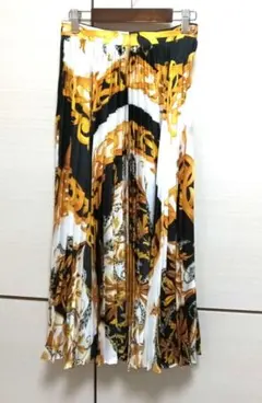 美品✨ドルチェ&ガッバーナ マヨリカ柄 ハイウエスト ショートパンツ 