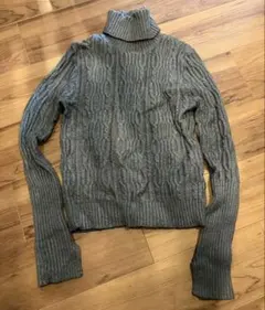 ZARA タートルネックセーター グレー ケーブル編み