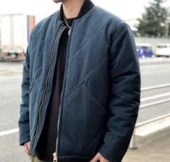 ネイビー キルティングダウンジャケット　スカイライナーサンプリング