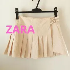 ZARA ベージュ ストライプ プリーツショートパンツ