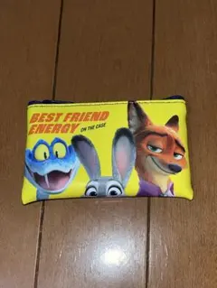 【ラスト値下げ】新品、未使用 ズートピア2 キャラクターフラットポーチ