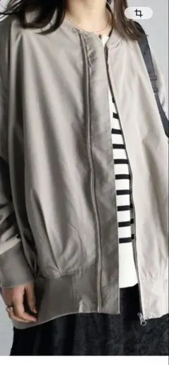 アプレトロ　ブルゾンのサムネイル
