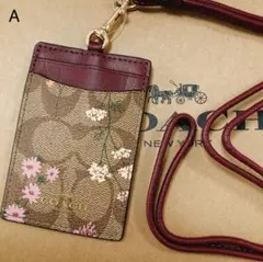 新品❇︎正規品 COACH コーチ カードケース IDケース フローラル