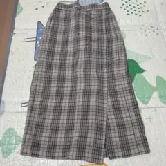 GU スリット入り タイトスカート チェック柄