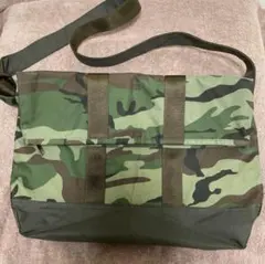 Item thumbnail for item 1ca33592-6521-4b5a-b0b6-b4050de2d69e