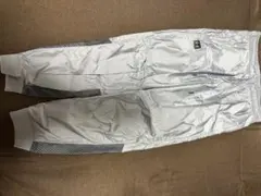 Under Armour シルバーパンツ ジャージ