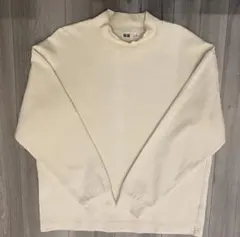 ユニクロ　モックネックプルオーバー