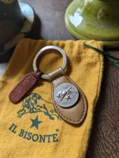 イルビゾンテ コンチョ付キーホルダー リング オリーブブラウン 男女兼用