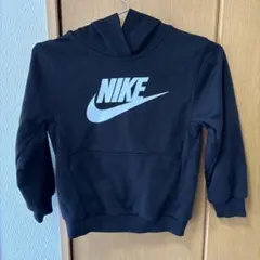 NIKE 黒 パーカー ロゴ入り120cm