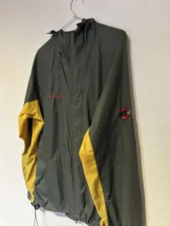 MAMMUT 軽量フード/ドローコード付きジャケット グリーン・イエロー希少