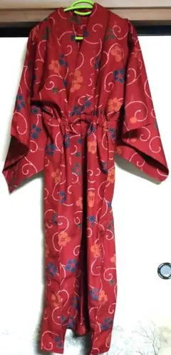 着物リメイク　ワンピース　ウール　赤　花柄　レトロ