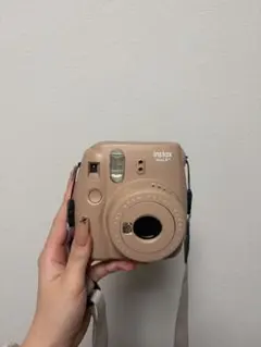 instax mini 11 ベージュ 本体
